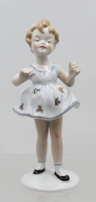Auktion 374<br>Figur, Mädchen in Kleid, wohl Wallendorf nur Nr. 1762, ca. H-17cm [1]