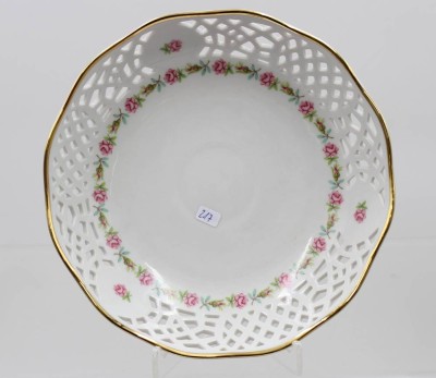 Auktion 374<br>Durchbruchschale, Marienhagen, florales Dekor, ca. H-4,5cm D-19cm [1]