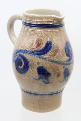 Auktion 374<br>Schenkkug, Salzglasur, ca. H-19cm [1]