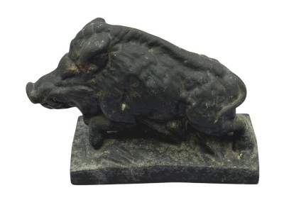 Auktion 374<br>Wildschwein aus Stein?, schwarz , H-13 cm, L-19 cm [1]