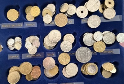 Auktion 374<br>Lot europäischer Münzen, 1x Silber 5 Franken, Schweiz,  ca. 350 gr. [1]