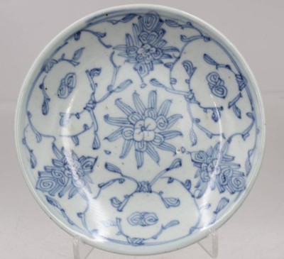 Auktion 374<br>blau-weißer Porzellanteller aus China wohl um 1900  [1]