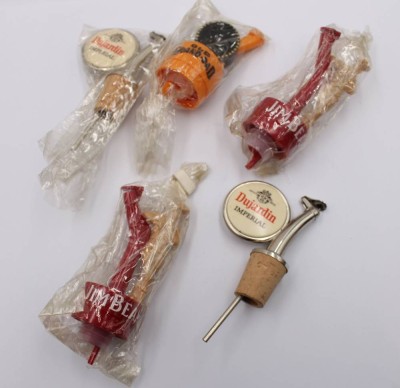 Auktion 374<br>5x div. Werbe-Flaschengießer, u.a. Jim Beam, [1]