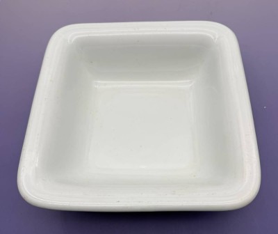 Auktion 374<br>gr. Kartoffelschale, Marine Messe mit Hoheitszeichen, 1940, H-8 cm, 25x25 cm [1]