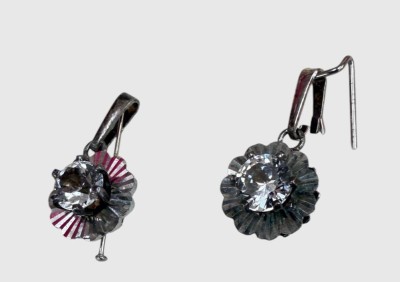 Auktion 374<br>Paar Silber-800- Ohrstecker mit Bergkristall, Neuware aus Geschäftsauflösung [1]