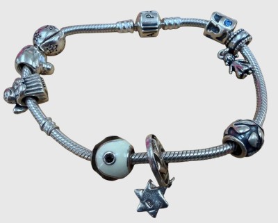 Auktion 374<br>Silber-925- Pandora Armband mit 8 Charms, zus. 41,45 gr [1]