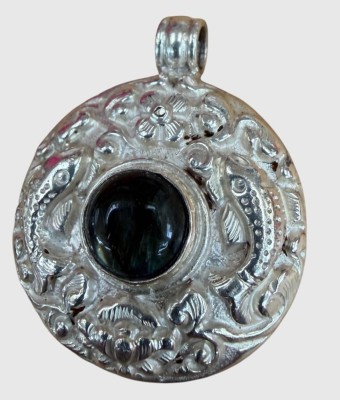 Auktion 374<br>gr. Anhänger, Silber-925- mit grünen Cabouchon, H- mit starrer Öse 4,5 cm, 22 gr. [1]