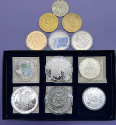 Auktion 374<br>12x div. Medaillen etc. [1]