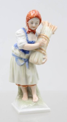 Auktion 375<br>Herend-Figur, „Arató lány“ (Arbeitendes Mädchen / Nach der Ernte), bemalt, ca. H-13cm [1]