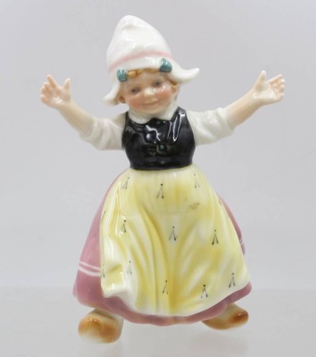 Auktion 375<br>Figur, ENS, Mädchen in Tracht, Unterglasurfarben, ca. H-14cm [1]