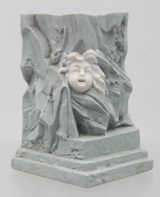 Auktion 375<br>Vase mit Putogesicht, Blaumarke und Nummern, ca. H-11cm [1]