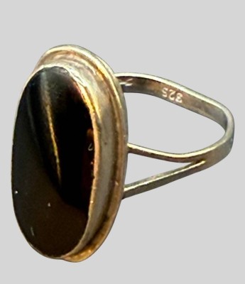 Auktion 375<br>Silberring-925- mit ovalen, schwarzen Onyx-Lagenstein, RG 53 [1]