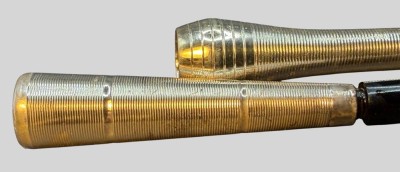 Auktion 375<br>2x Silber-Zigarettenspitzen, 1x Mundstück, beide geprüft, zus. 11,37 gr [1]