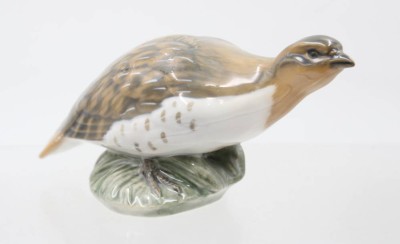 Auktion 375<br>Rebhuhn-Figur, Royal Copenhagen, Entw.  Peter Herold, Nr. 2261, Unterglasurfarben [1]