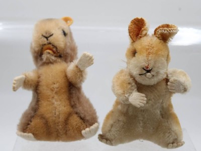 Auktion 375<br>2x div. Hamster, wohl Steiff je ohne Ident., ca. H-10cm [1]