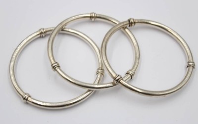Auktion 375<br>3x Armreife, Silber gepr., zus. 39,6gr., D-6,5cm [1]