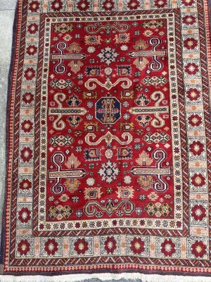 Auktion 375<br>Orient-Brücke, wohl Shirwan?,  150x110 cm, [1]