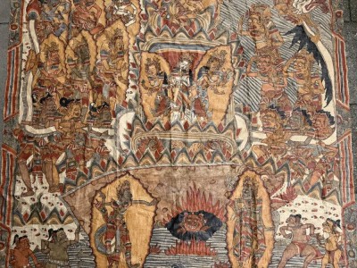 Auktion 375<br>Großer balinesischer Kamasan-Tabing, Anfang des 20. Jahrhunderts, handgemalt auf Leinen, ca. 140x130 cm [1]
