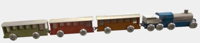 Auktion 375<br>Miniatur Zug Gebr. Hildner, Dampflok, 3 Personenwagen, Metall/Holz [1]