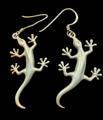 Auktion 375<br>Paar Ohrhänger, Silber-925-, Salamander, L-5 cm, 3,48 gr [1]