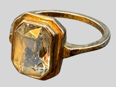 Auktion 375<br>Mädchenring, S-800- mit hellblauen Stein, vergoldet, RG 54, 2,73 gr. [1]