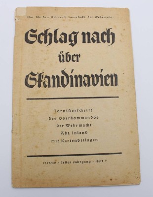 Auktion 375<br>Heft „Schlag nach über Skandinavien“ , Tornisterschriften des Oberkommandos der Wehrmacht aus den Jahren 1939/1940, Altersspuren [1]