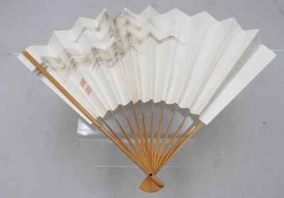 Auktion 375<br>traditioneller japanischer Faltfächer (Sensu), Bambus, L-27cm [1]