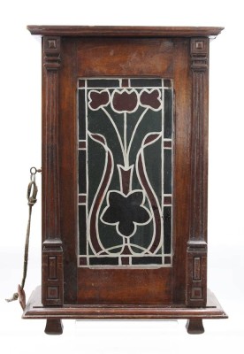 Auktion 375<br>kleiner, antiker Wandschrank, Jugendstil, Bleiverglasung (gebrochen), ca. 45 x 30 x 17cm [1]