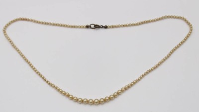 Auktion 375<br>antike Perlenkette, Saatperlen, L-42cm [1]
