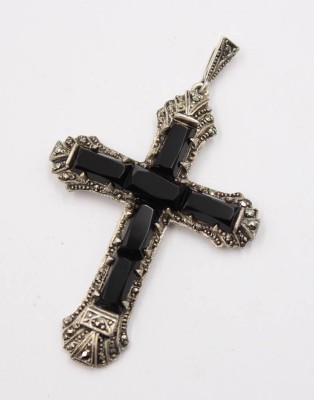 Auktion 375<br>schönes Brustkreuz, Onyx u. Markasiten in Silberfassung, ca. 6,5 x 4cm [1]