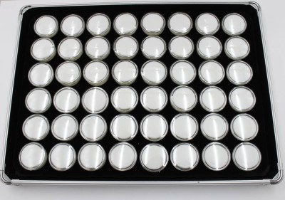Auktion 375<br>Display mit 48 Steinboxen, ca. 23 x 30,5cm [1]