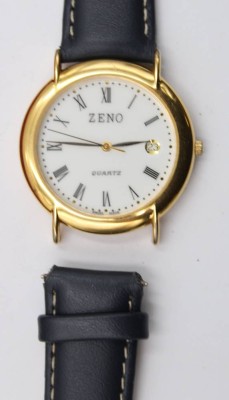 Auktion 375<br>Zeno-Quarzuhr mit einem goldfarbenen Gehäuse, Werk nicht geprüft, Armband auf einer Seitelose, ca. D-3,5cm [1]