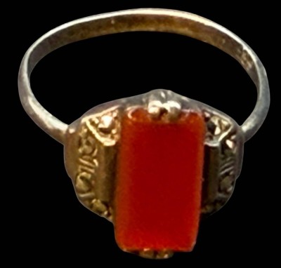 Auktion 375<br>Art Deco Silberring-835- mit Karneol und Markasiten, RG 51, 2,54 gr [1]