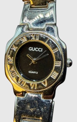 Auktion 375<br>Vintage-Quartz-Damenuhr der Gucci 3300-Serie, braunes Ziffernblatt, Werk nicht geprüft [1]