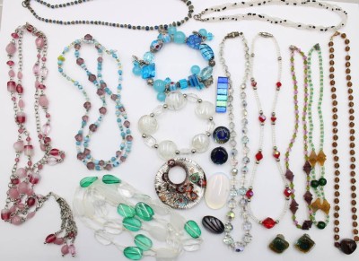 Auktion 375<br>Konvolut div. Modeschmuck, Glas [1]