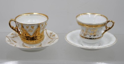 Auktion 375<br>zwei antike Porzellantassen mit Untertassen, 19. Jhd., ca. H-8cm [1]