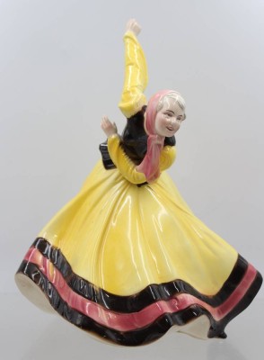 Auktion 375<br>hohe Figur, Hertwig & Co. in Katzhütte, Tänzerin, Unterglasurfarben, ca. H-27,5cm [1]