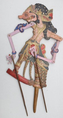 Auktion 375<br>traditionelle indonesische Schattenspielfigur, H-59cm [1]
