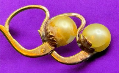 Auktion 375<br>Paar Gold-Ohrringe -333- mit Perlen, diese abgenutzt,  1,69 gr [1]
