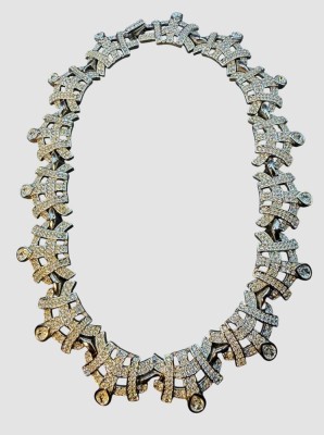 Auktion 375<br>massives Edelstahl Collier mit vielen klaren Steinen, wohl Kristalle,  L-42 cm, 113,25 gr. [1]