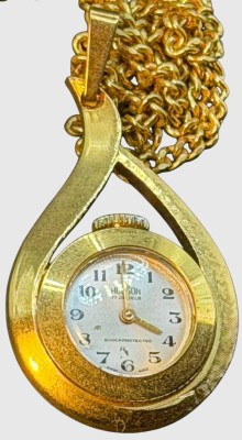 Auktion 375<br>mechan. Damenumhängeuhr an langer Double-Kette 