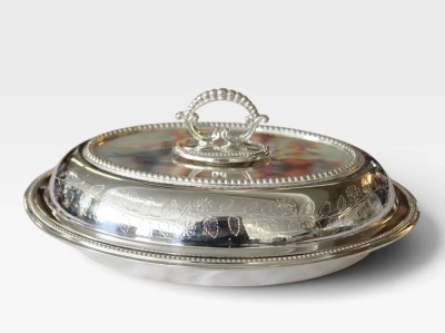Auktion 375<br>Sammlungsauflösung, antike Servierschale, versilbert, nur Nr., ca. H-9cm B-22,5cm, Versilberung erneuert [1]