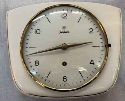 Auktion 375<br>Keramik Küchenuhr 