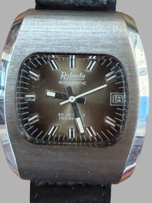 Auktion 376<br>vintage Roberta Automatic Herrenarmbanduhr aus den 1970er-Jahren, braunen Farbverlauf-Zifferblatt massiven kissenförmigen Edelstahlgehäus,  Werk läuft, guter Zustand, Lederband defekt [1]