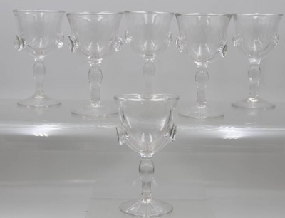 Auktion 376<br>6x Weingläser, farbloses Glas mit Noppen, wohl älter, ca. H-13,5cm [1]