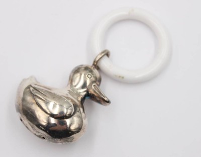 Auktion 376<br>Beissring, Ente, Silber gepr., ca. L-9,5cm, Gesamt ca. 25,8gr. [1]