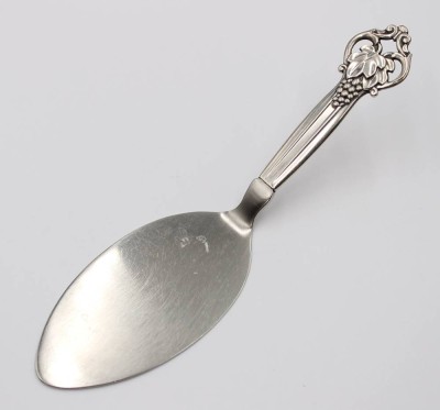 Auktion 376<br>Tortenheber, Silbergriff, COHR, Dänemark 1949, L-18cm [1]
