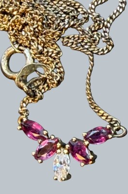 Auktion 376<br>Silbercollier -835- vergoldet, Amethyste und klarer Stein, L-ca. 42 cm, 2,67 gr [1]