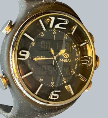 Auktion 376<br>grosse Marea HAU, Qauertz, wohl ungetragen, Werk läuft, D-4,8 cm [1]