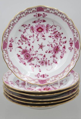Auktion 376<br>6 x Mittelteller Meissen Indisch Purpur mit Goldrand und Zier . [1]